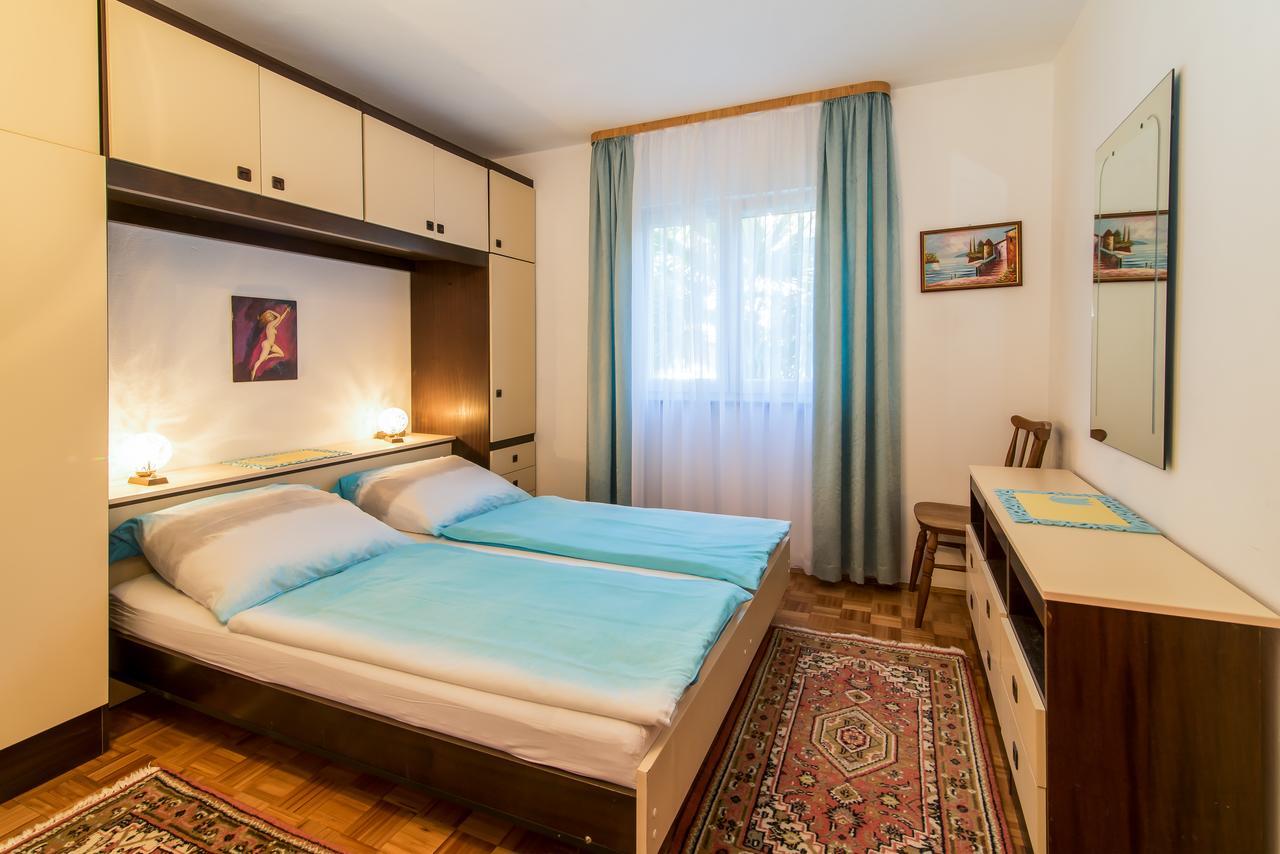 Apartments Palme Malinska Εξωτερικό φωτογραφία